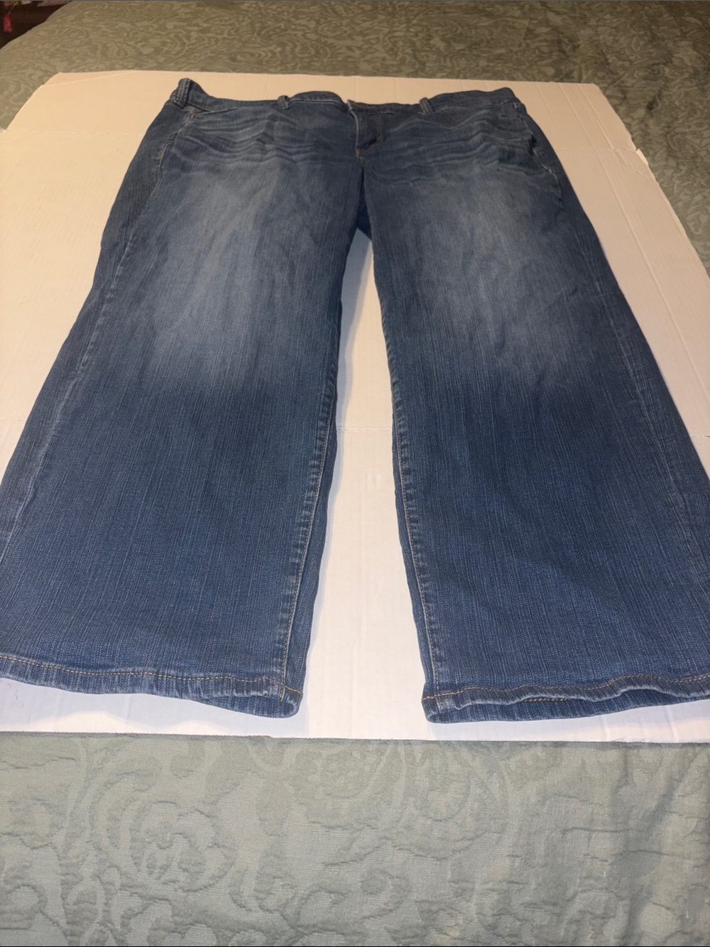 Torrid jeans size 16 R